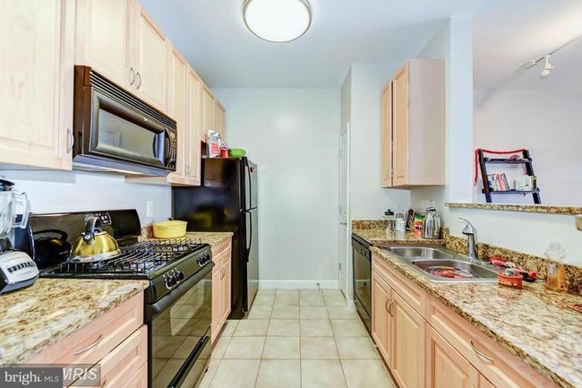 1111 25th St NW in Washington, DC - Building Photo - Building Photo