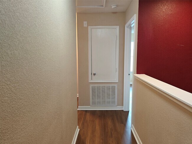 property at 7915 Moss Springs Ct