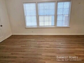 127 N Doheny Dr in West Hollywood, CA - Building Photo - Building Photo