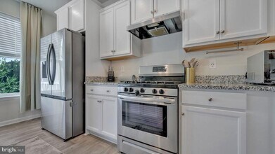 7748 Venice Ln in Severn, MD - Building Photo - Building Photo