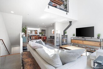712 Bryant St in San Francisco, CA - Building Photo - Building Photo