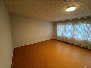 524 University Lower Ave in Tonawanda, NY - Building Photo - Building Photo