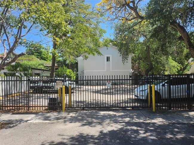 property at 2925 Center St