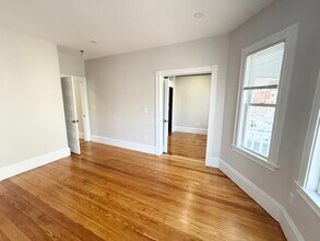 71 Saxton St in Boston, MA - Building Photo - Building Photo