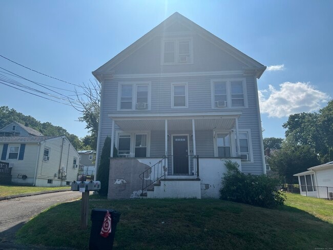 property at 16 Sycaway St