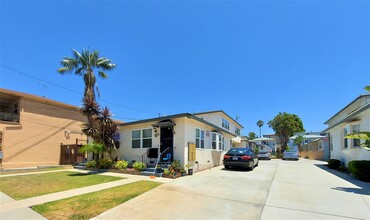 912 N Market St, Unit 7 in Inglewood, CA - Foto de edificio - Building Photo