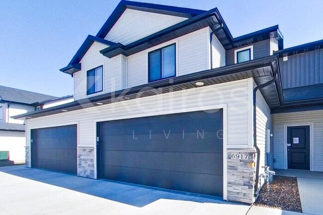 property at 6917 Holly Ct