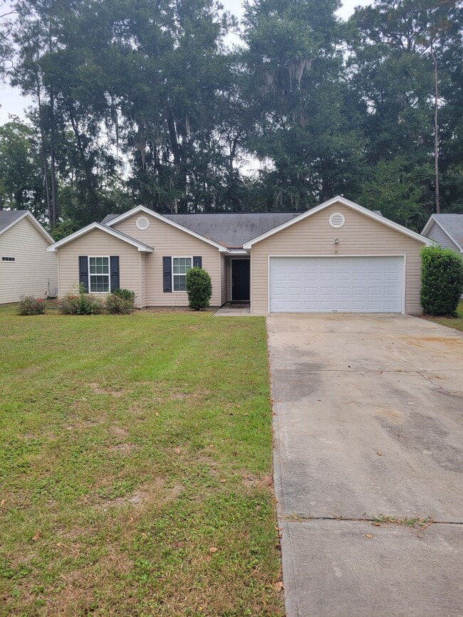 106 Five Oaks Ct in Savannah, GA - Building Photo - Building Photo