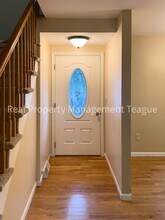 388 Maple Ave in Saratoga Springs, NY - Building Photo - Building Photo