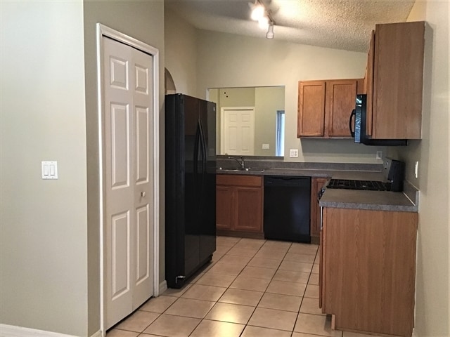 2386 Blue Sapphire Cir in Orlando, FL - Building Photo - Building Photo