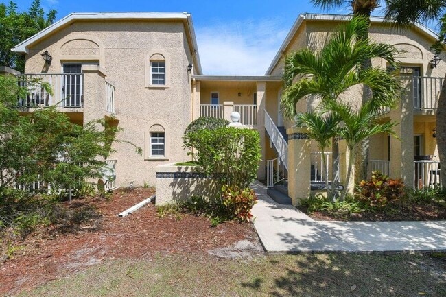 property at 1604 SE Green Acres Cir