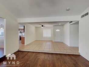 2742 S Las Flores in Mesa, AZ - Building Photo - Building Photo