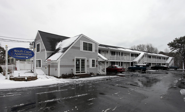 South Cape Apartments in West Dennis, MA - Foto de edificio - Building Photo