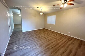 9025 W Avalon Dr in Phoenix, AZ - Foto de edificio - Building Photo