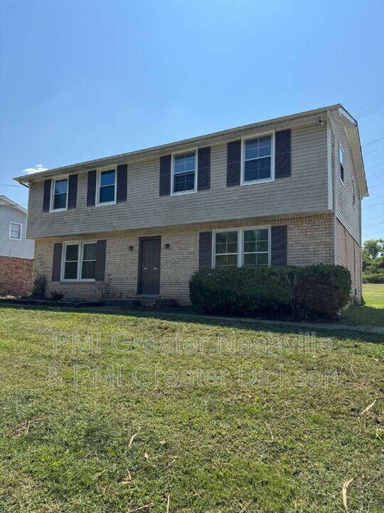 735 McPherson Dr in Nashville, TN - Building Photo