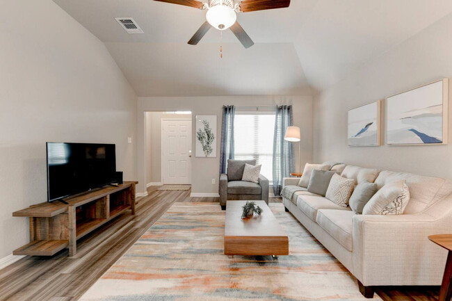 1816 Lummus Dr in Temple, TX - Building Photo - Building Photo