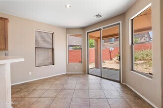 18466 W Westfall Way in Surprise, AZ - Building Photo - Building Photo