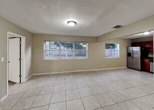 5702 Jefferson St in Hollywood, FL - Foto de edificio - Building Photo