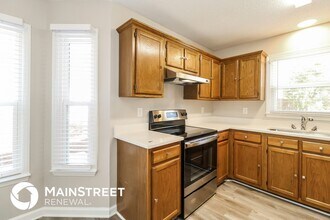 2001 Moss Brook Ct in Winston-Salem, NC - Building Photo - Building Photo