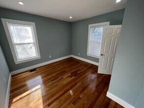 121 Oxford St, Unit 372-2 in Cambridge, MA - Building Photo - Building Photo