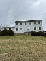 322 Junction Rd in Strasburg, VA - Building Photo