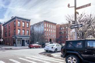 293 Grand Ave in Brooklyn, NY - Building Photo - Building Photo