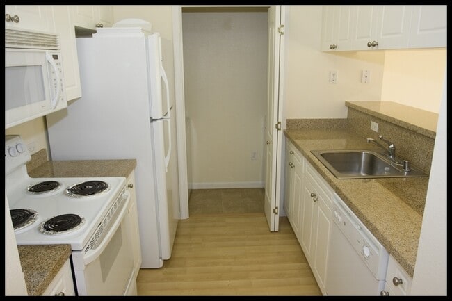 1315 Alma Ave in Walnut Creek, CA - Building Photo - Building Photo