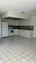 1745 W 58th St in Hialeah, FL - Building Photo - Building Photo