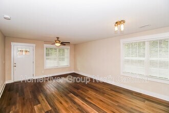 2569 33rd Ave NE in Hickory, NC - Building Photo - Building Photo