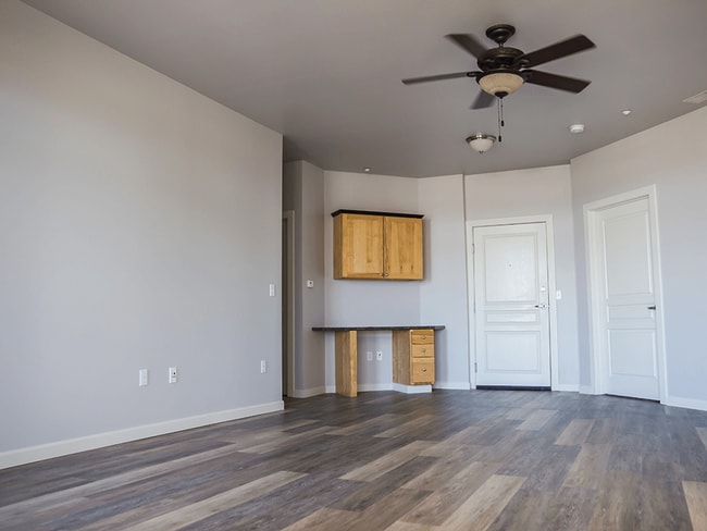 The Plaza in Minot, ND - Building Photo - Interior Photo