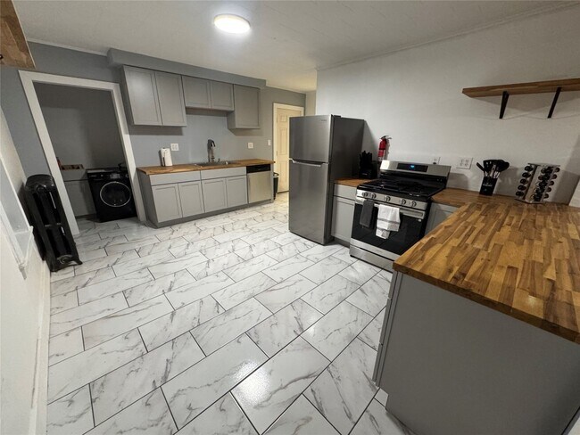 249 Robinson St in Binghamton, NY - Building Photo - Building Photo