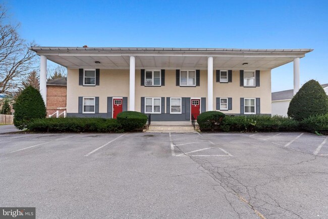 property at 4341 Carlisle Pike
