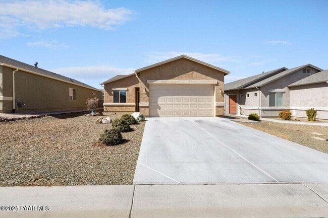 property at 5862 N Thornberry Dr