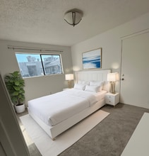 1845 Kendall St, Unit 204 in Lakewood, CO - Building Photo - Building Photo