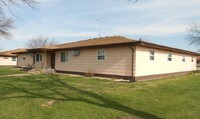 430-441 E Beebe Ave Apartments