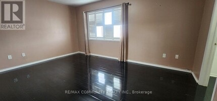 5 Turtledove Grove in Toronto, ON - Building Photo - Building Photo