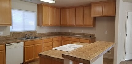 3229 9th St in Ceres, CA - Building Photo - Building Photo