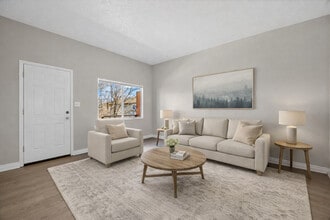 Cedar Court in Arvada, CO - Foto de edificio - Building Photo