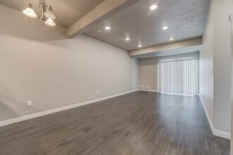 556 E 250 N in Vineyard, UT - Building Photo - Building Photo