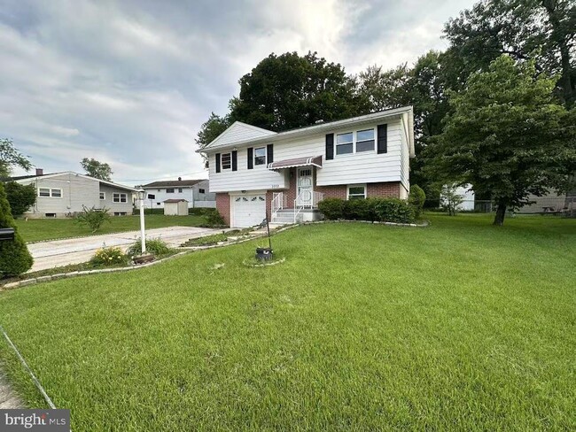 3202 Cambridge Dr in Windsor Mill, MD - Building Photo - Building Photo