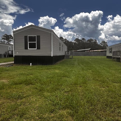 Pinetree Place in Thomasville, GA - Foto de edificio - Building Photo