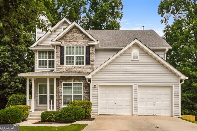 property at 916 Summit Park Trail