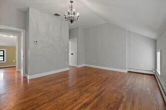 54 Mercer St in Jersey City, NJ - Building Photo - Building Photo