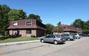 Johnstown Manor Apartments in Johnstown, OH - Building Photo - Building Photo