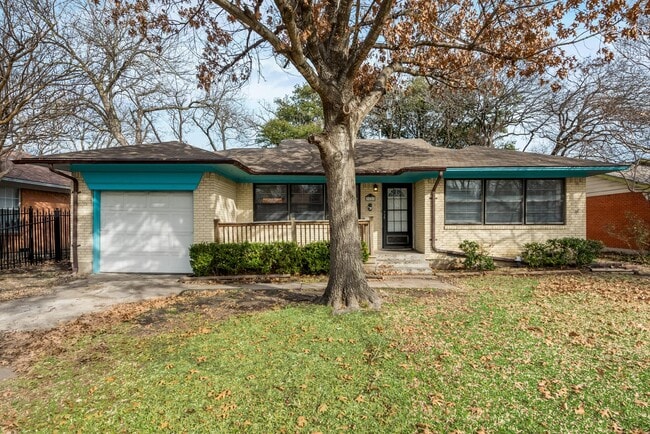 3121 Crest Ridge Dr in Dallas, TX - Building Photo - Building Photo