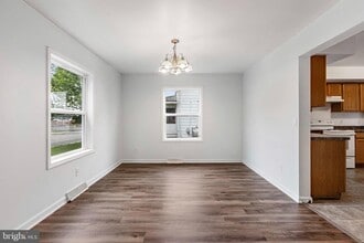 354 W Main St in Elkton, MD - Building Photo - Building Photo