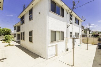 1026 E Imperial Ave in El Segundo, CA - Building Photo - Building Photo