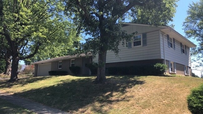 property at 6948 Michelle Pl