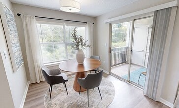 1250 West Apartments in Marietta, GA - Foto de edificio - Building Photo