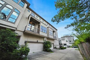 2318 Camden Dr in Houston, TX - Building Photo